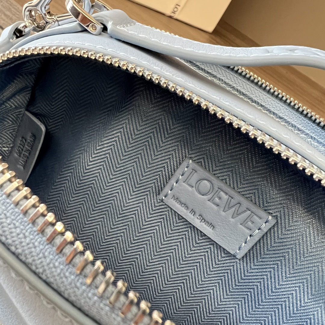 Loewe Satchel Bags